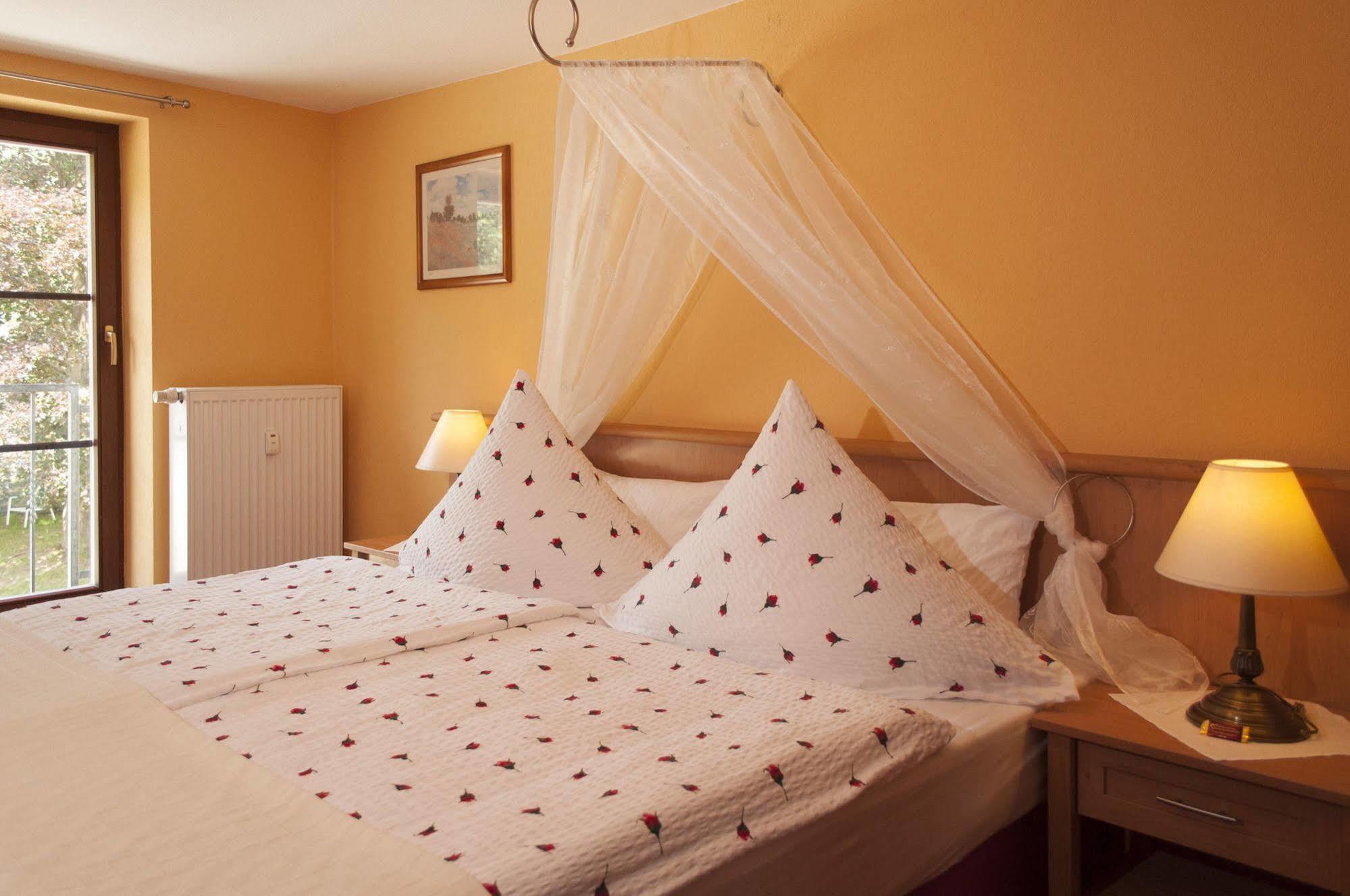 Landhotel Zur Guten Einkehr Grubschütz Dış mekan fotoğraf