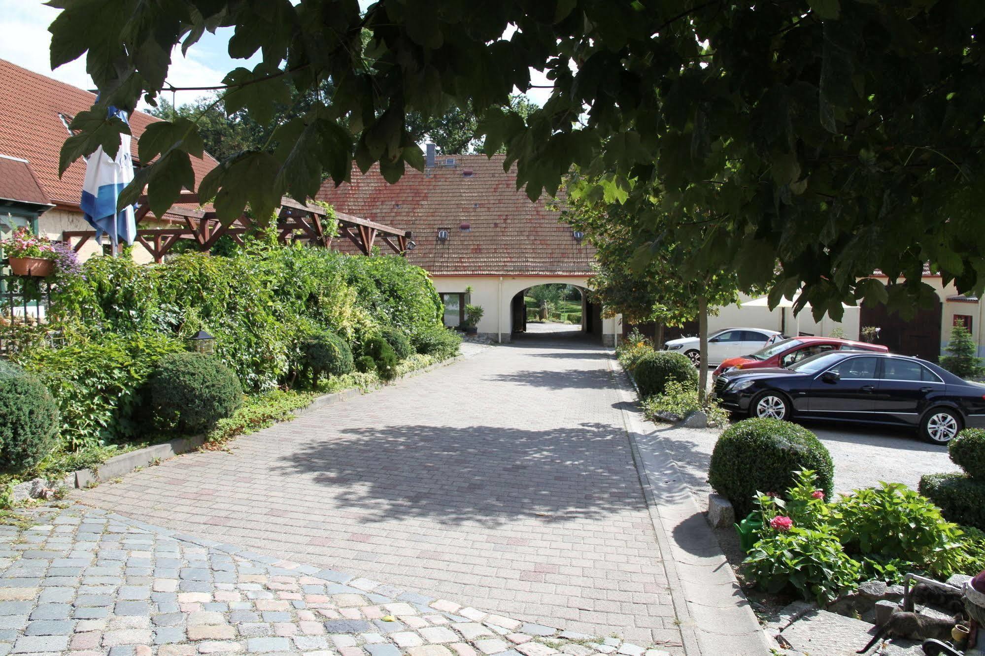 Landhotel Zur Guten Einkehr Grubschütz Dış mekan fotoğraf